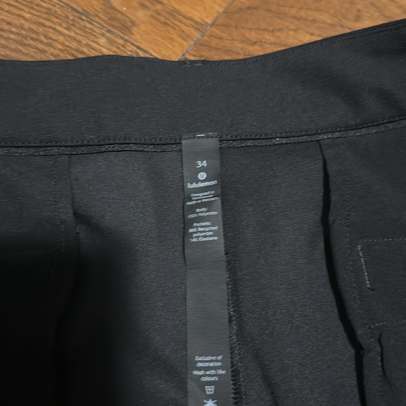 Lululemon. Men’s Commision Shorts.  Black. Never worn. - Picture 3 of 5